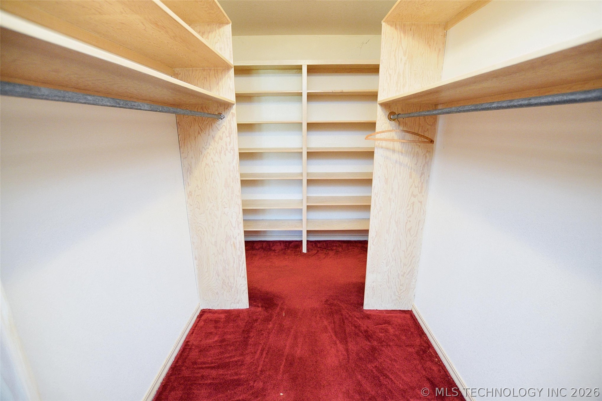 720 S East Avenue Property Photo 43
