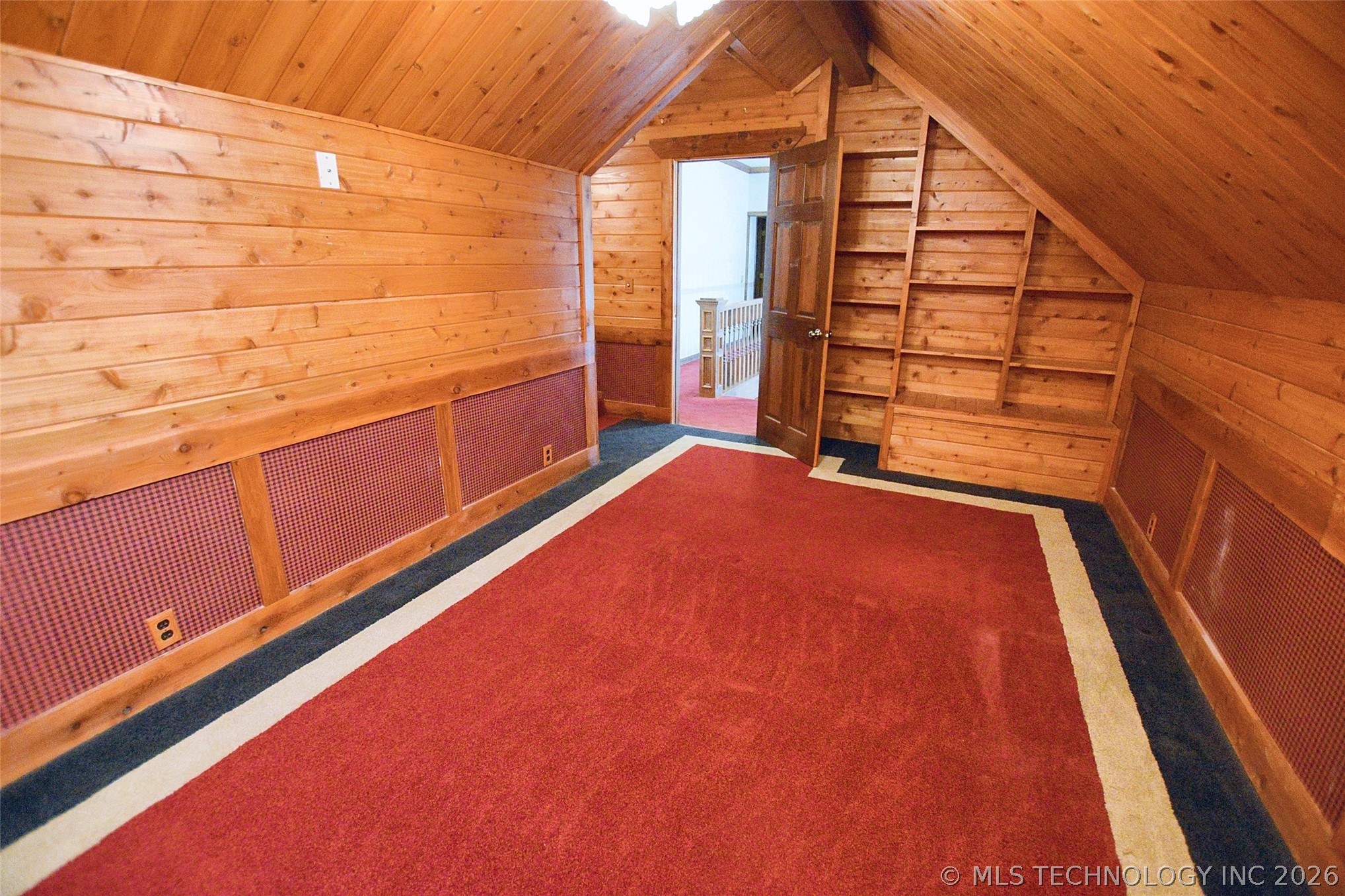 720 S East Avenue Property Photo 45