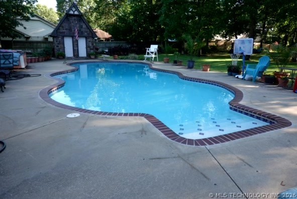 720 S East Avenue Property Photo 69