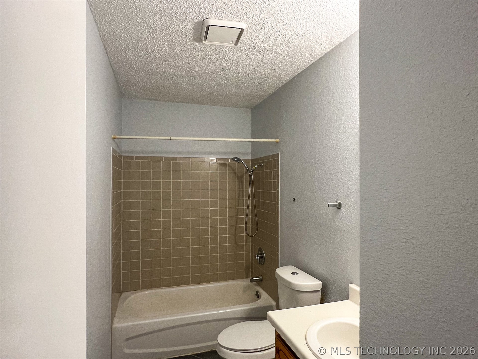9816 County Road 3579 Property Photo 16