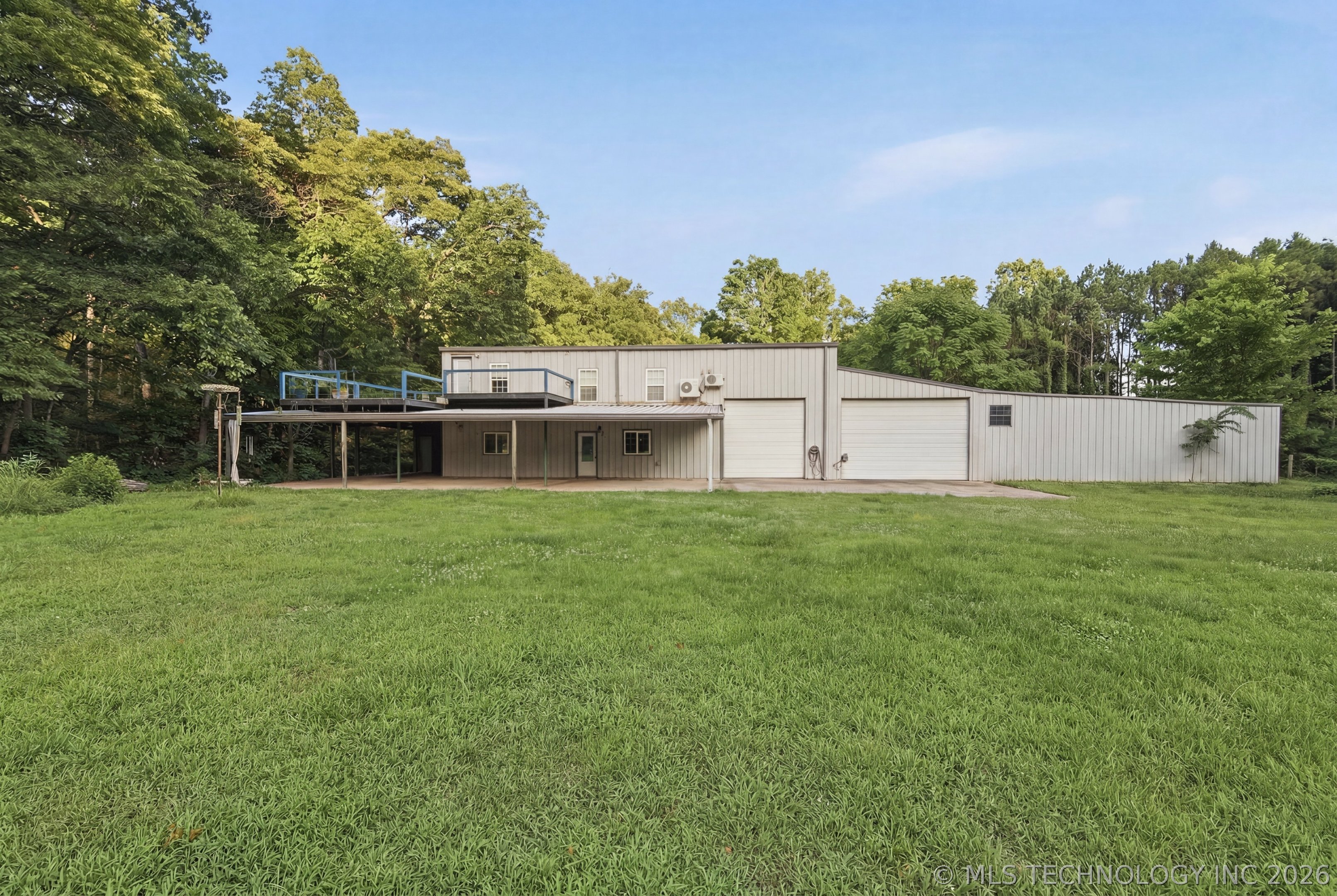 8049 N Highway 10 Property Photo 1