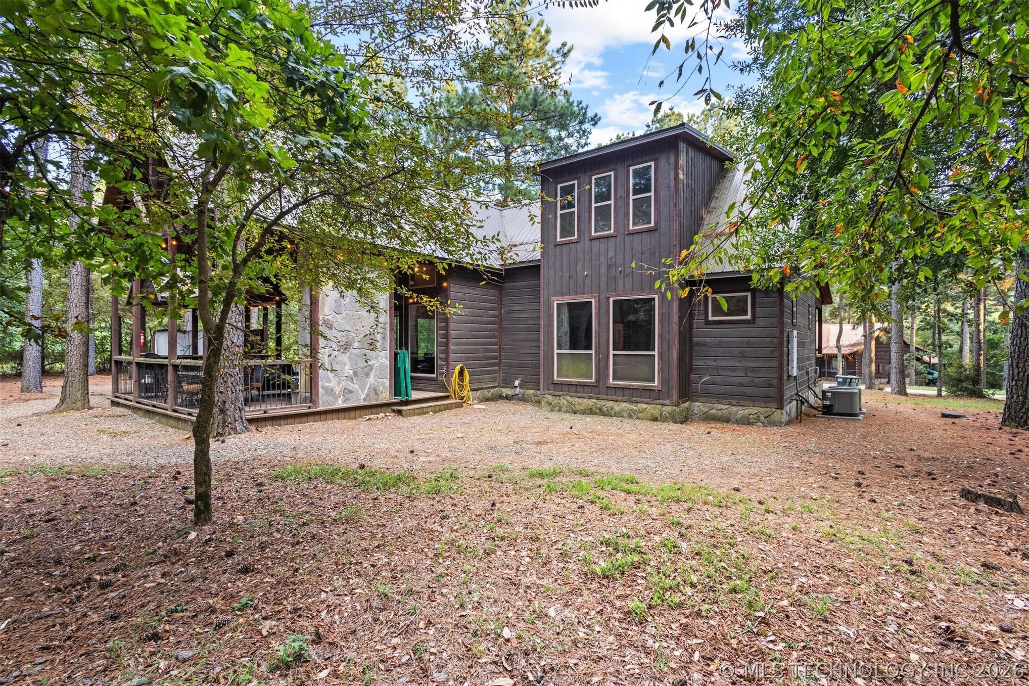 135 Stone Pine Property Photo 12