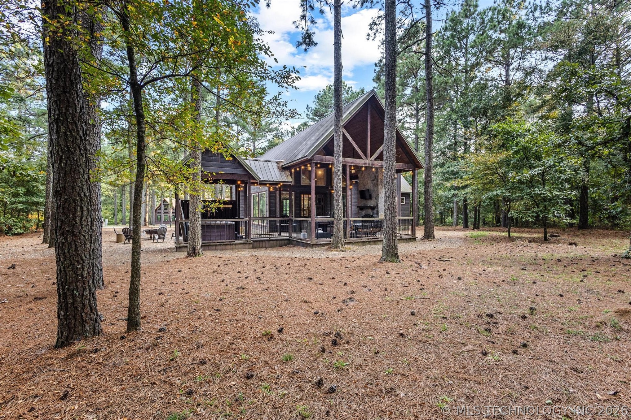 135 Stone Pine Property Photo 13