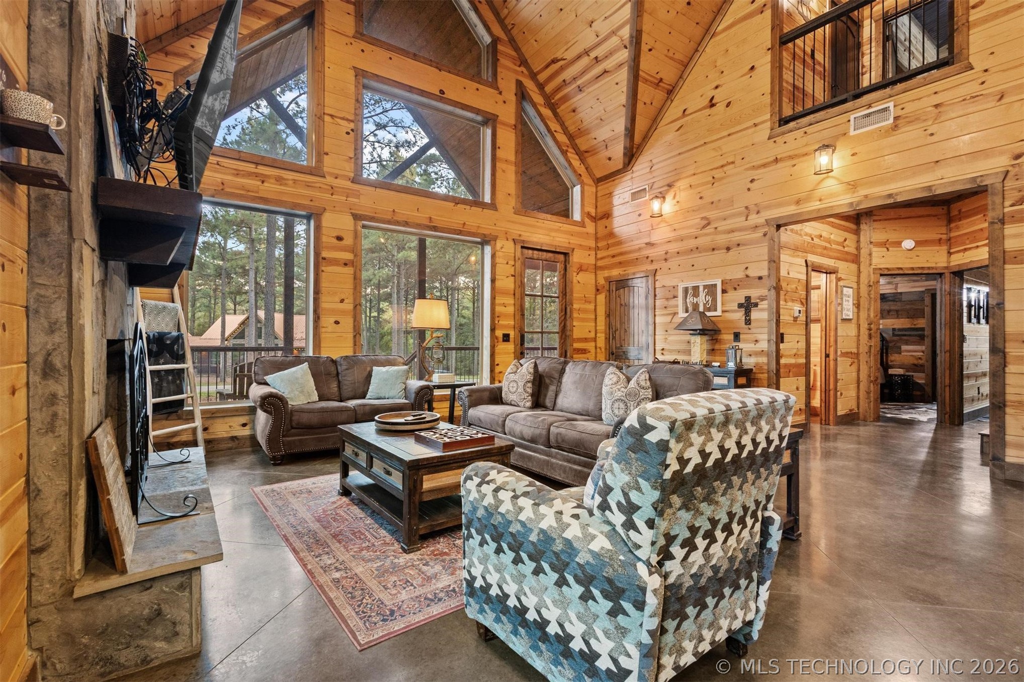 135 Stone Pine Property Photo 17