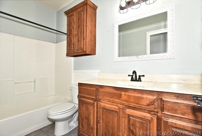 1810 S Stephanie Street Property Photo 17