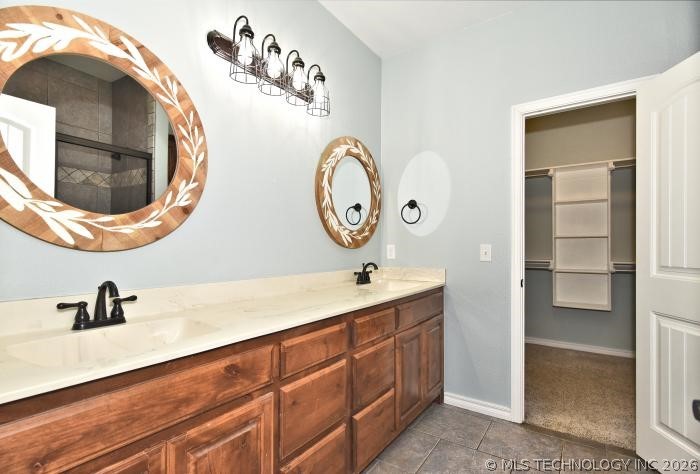 1810 S Stephanie Street Property Photo 19
