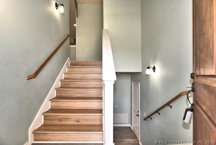 1810 S Stephanie Street Property Photo 21