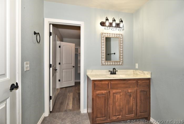 1810 S Stephanie Street Property Photo 27