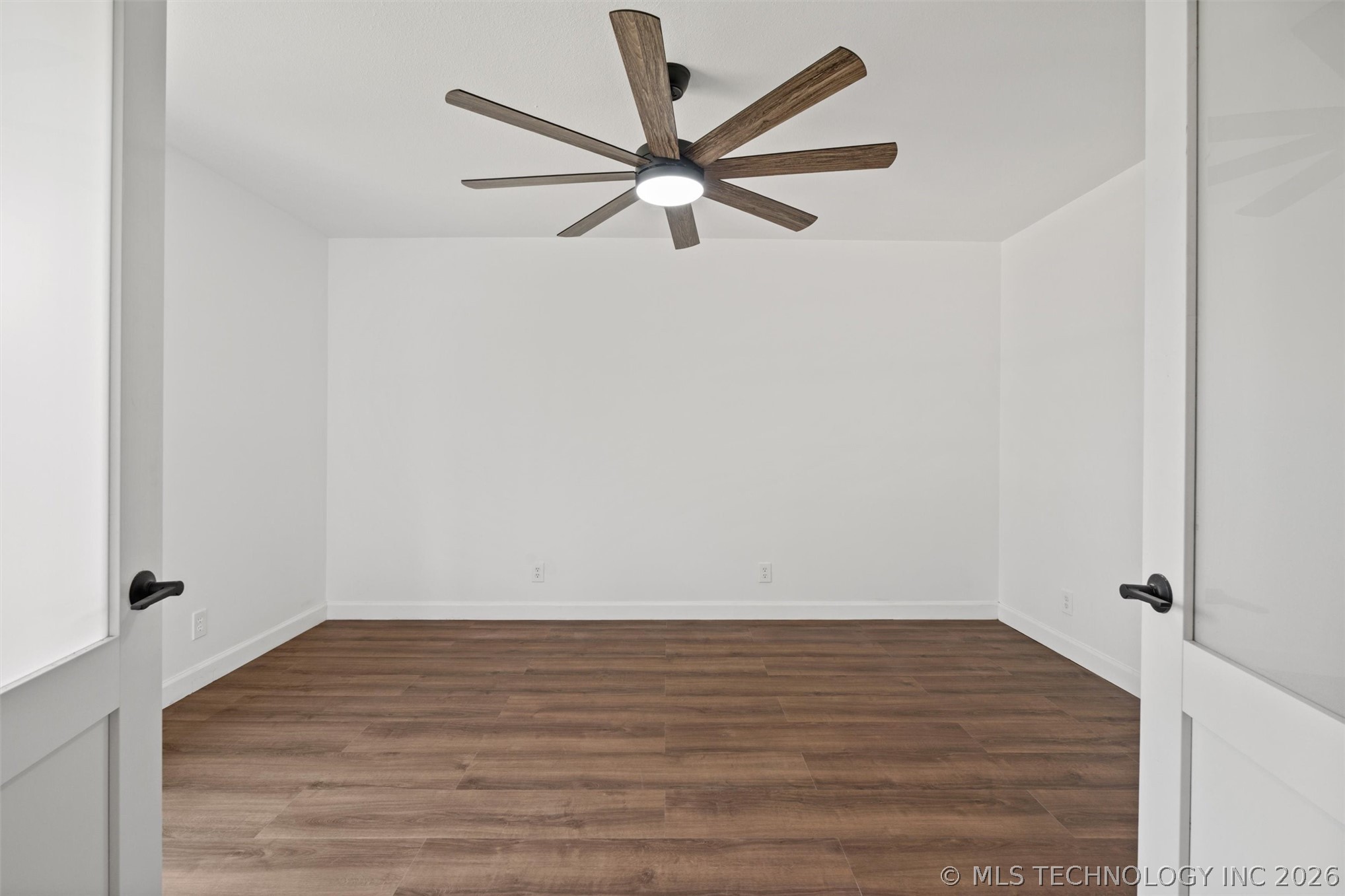5410 Nowata Road Property Photo 7
