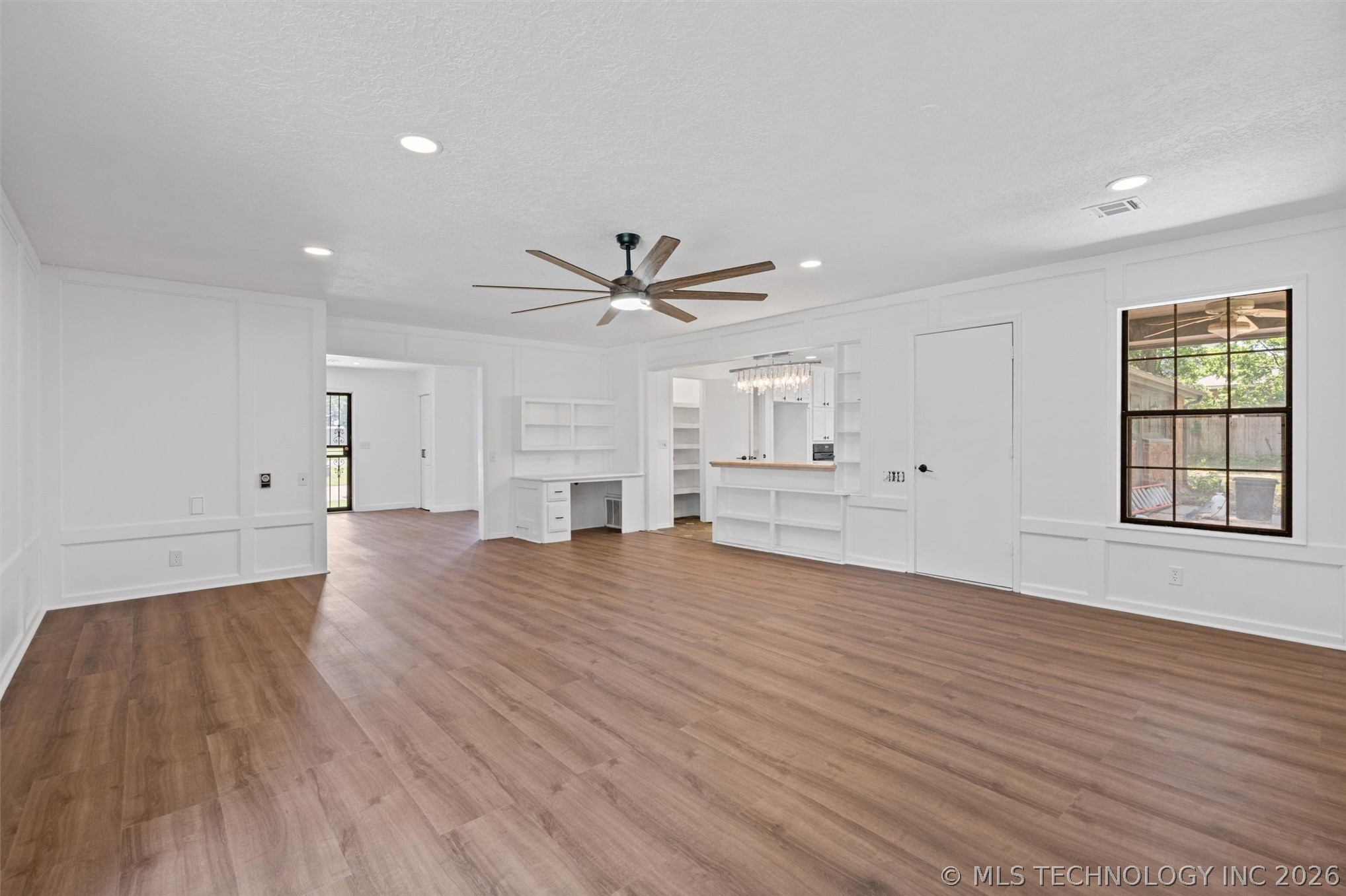 5410 Nowata Road Property Photo 10
