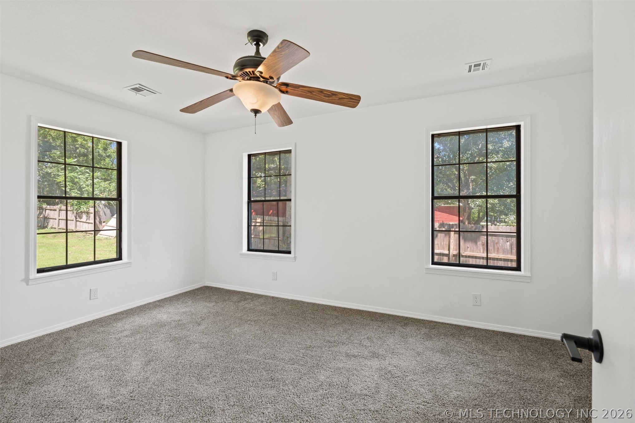 5410 Nowata Road Property Photo 28
