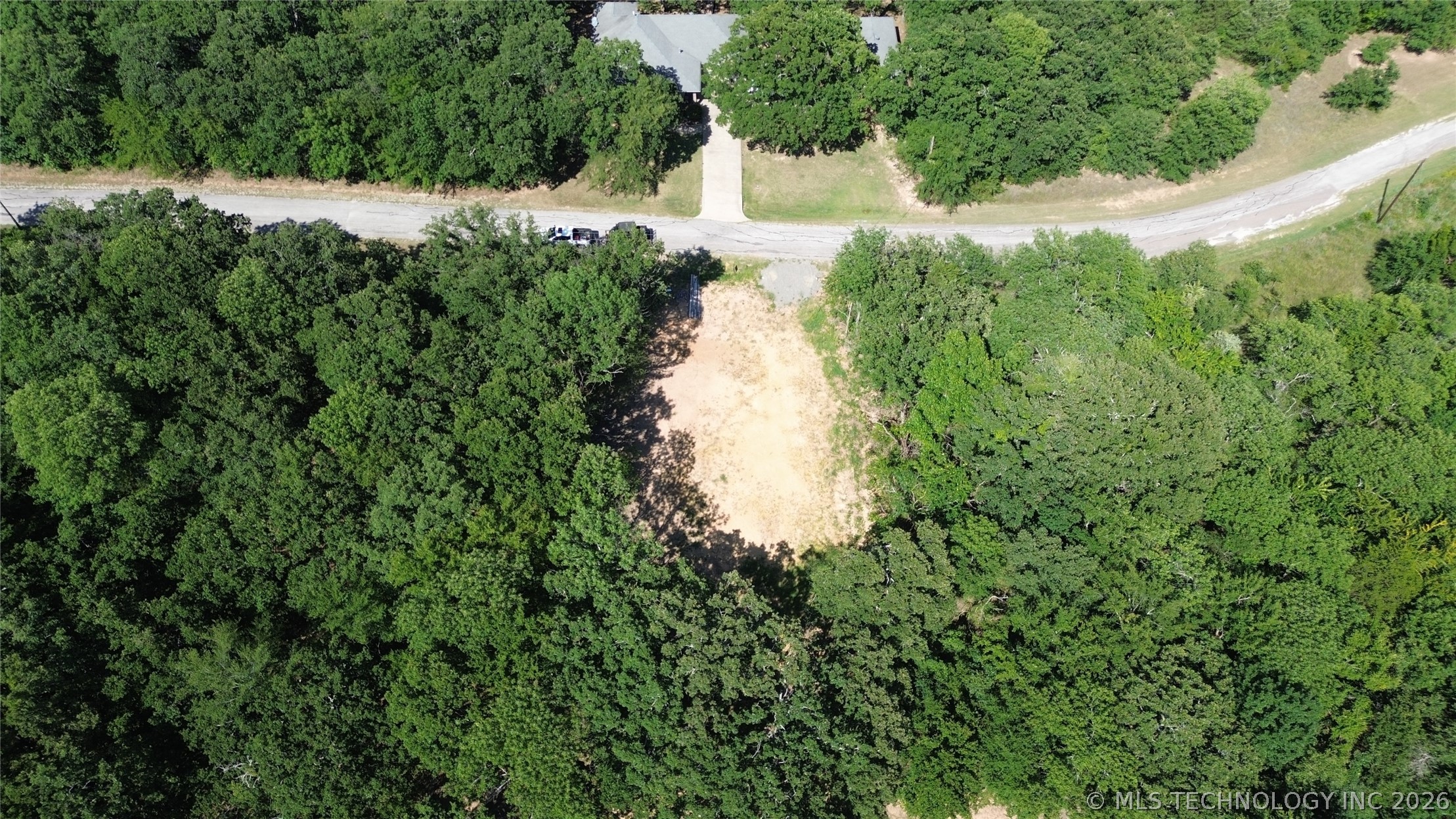 10971 Standing Oak Property Photo 3