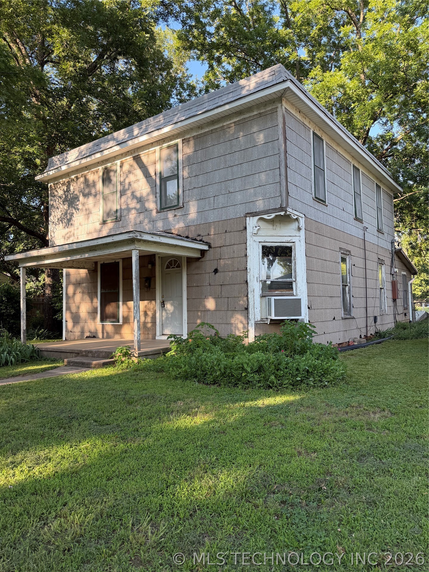 103 S Dunlap Street Property Photo 1