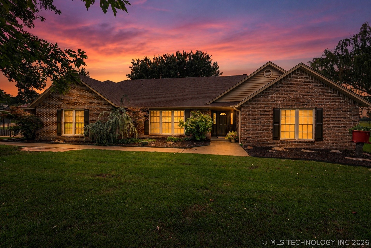 11800 Stonehedge Drive