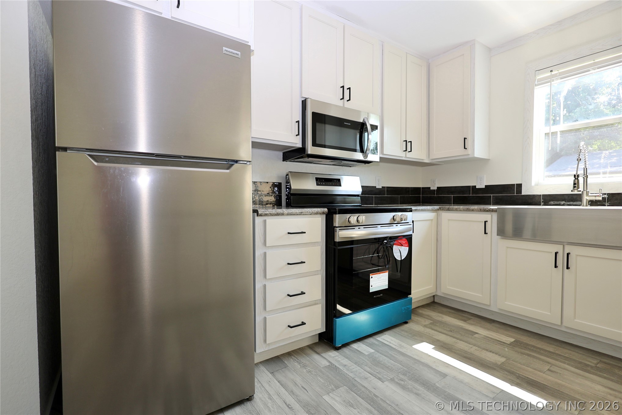 706 Labrea Drive Property Photo 7