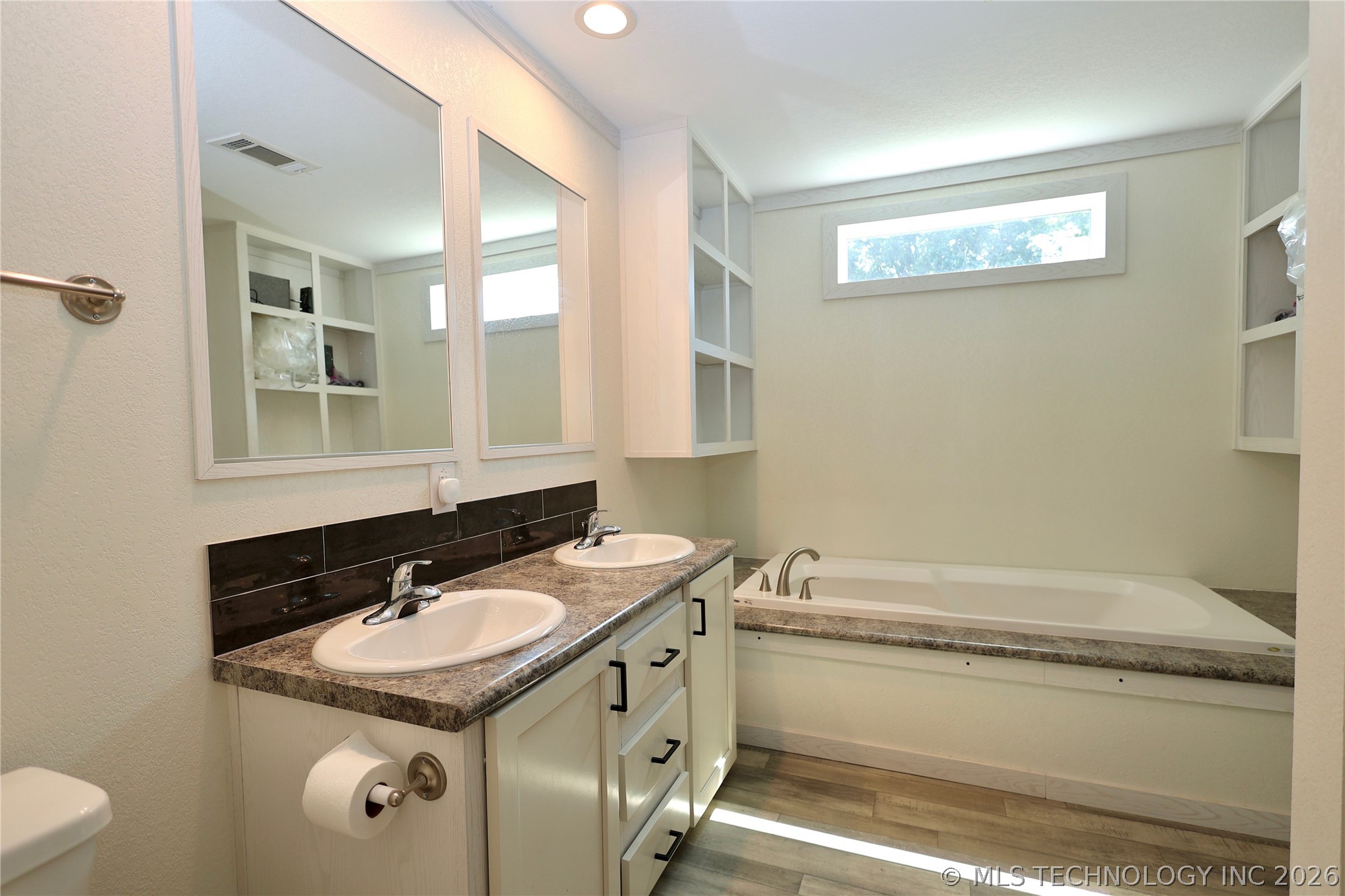706 Labrea Drive Property Photo 11