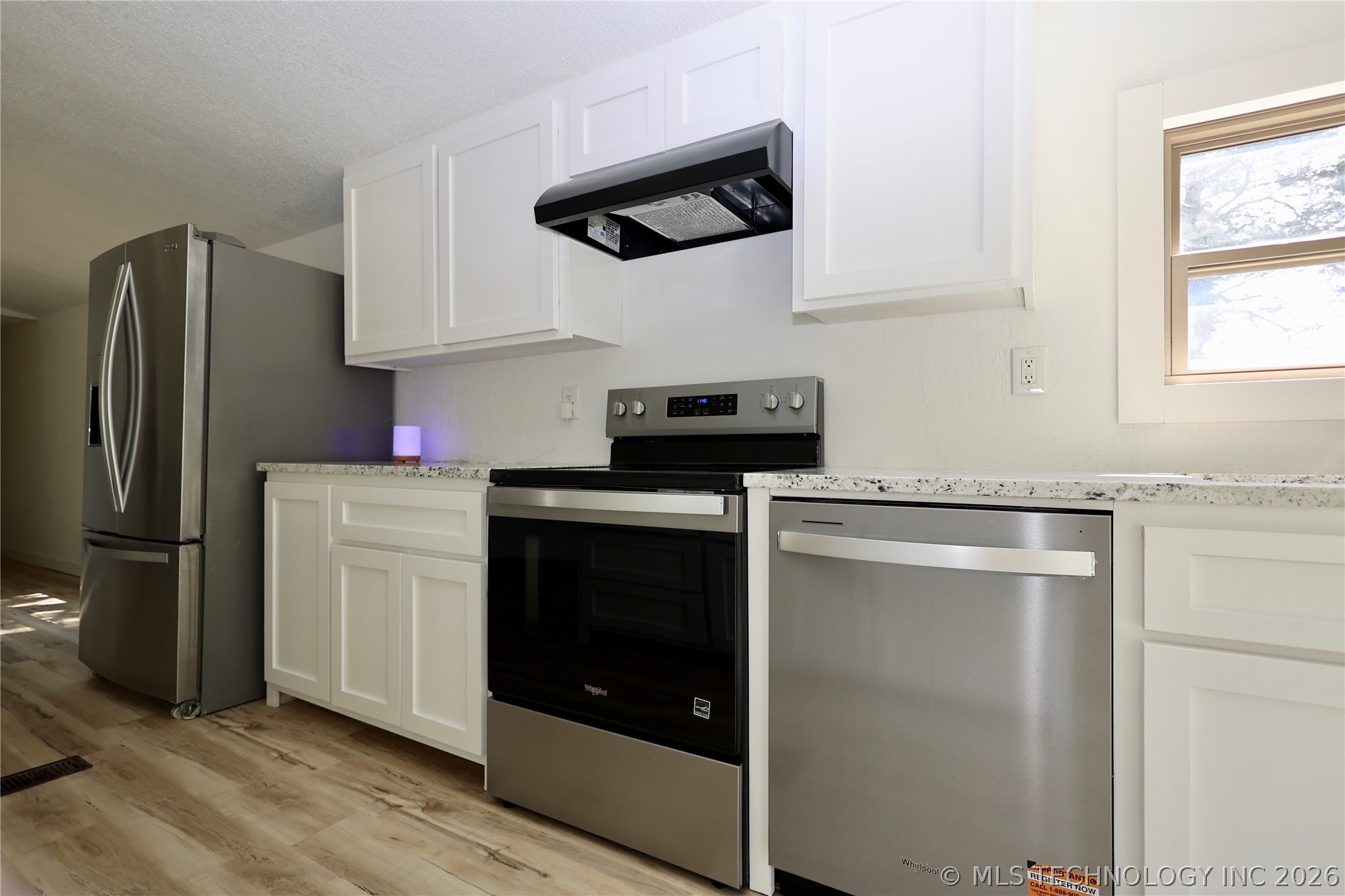 506 Five Lakes Drive Property Photo 6