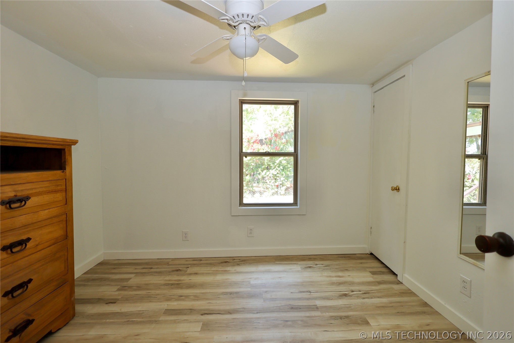 506 Five Lakes Drive Property Photo 9