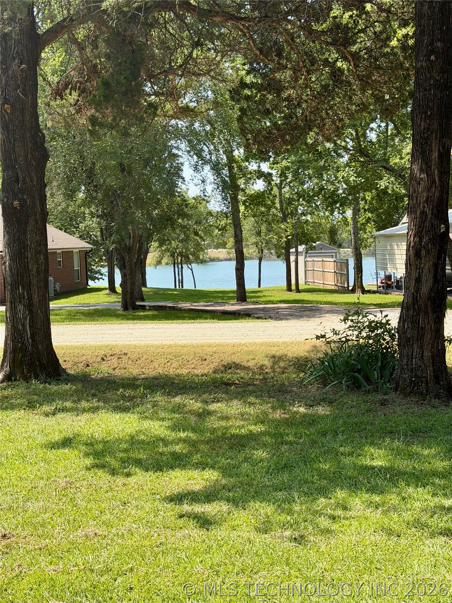 506 Five Lakes Drive Property Photo 16