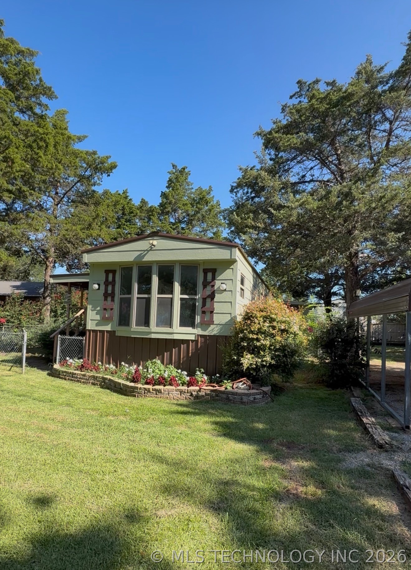 506 Five Lakes Drive Property Photo 17