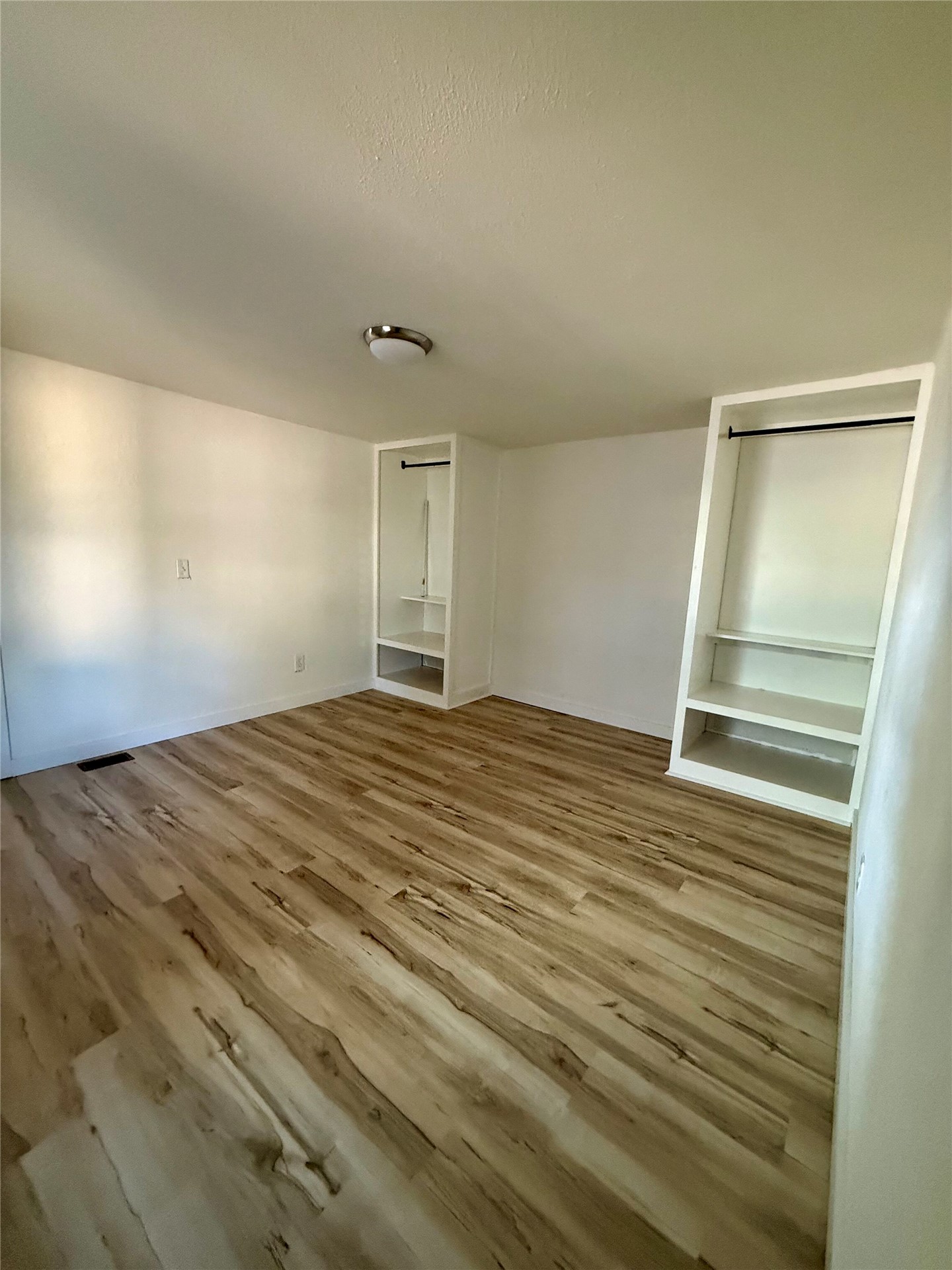 506 Five Lakes Drive Property Photo 10