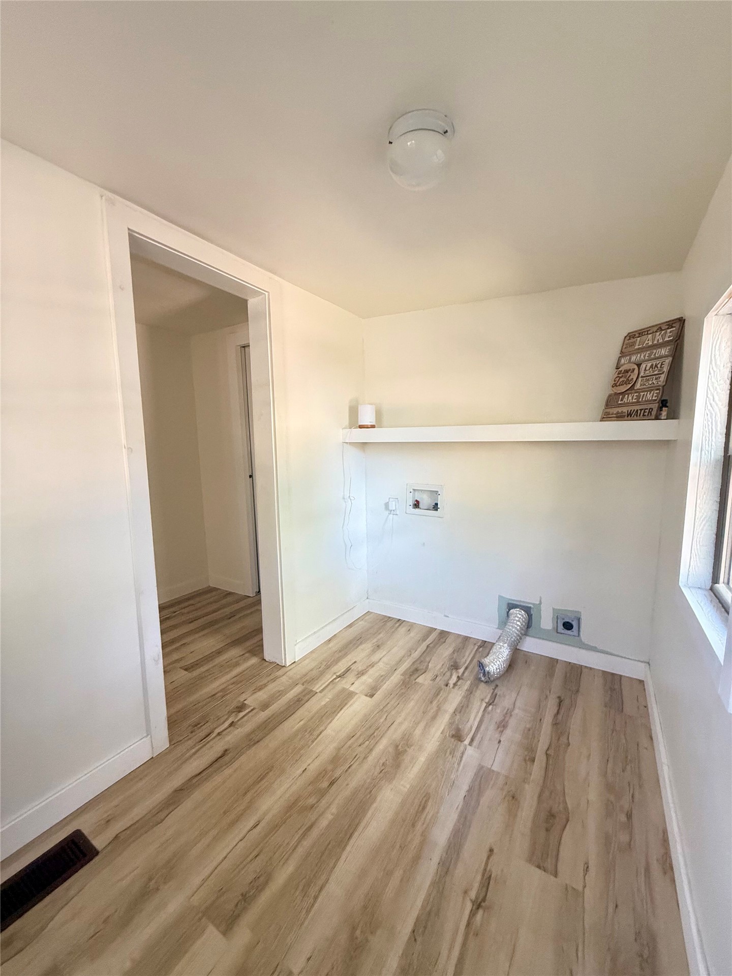 506 Five Lakes Drive Property Photo 16