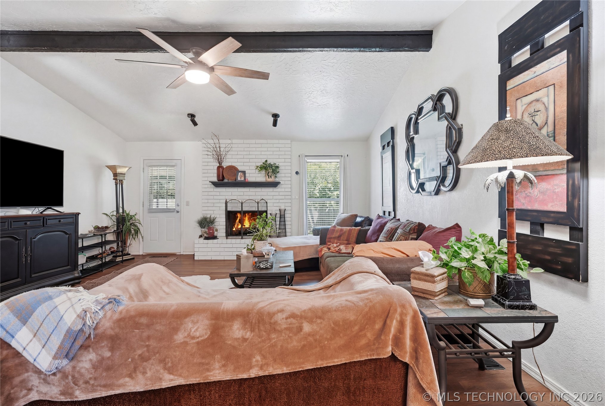 3004 S Oak Avenue Property Photo 10