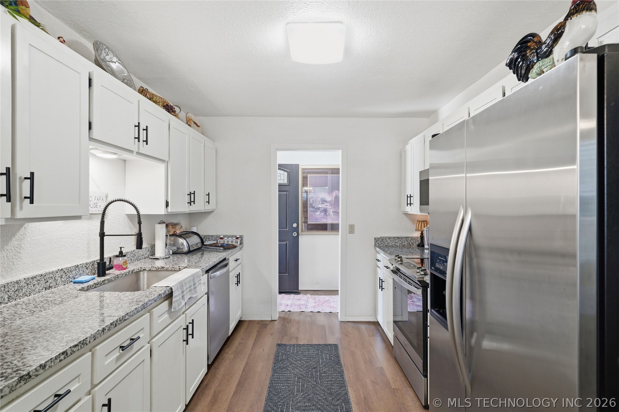 3004 S Oak Avenue Property Photo 13