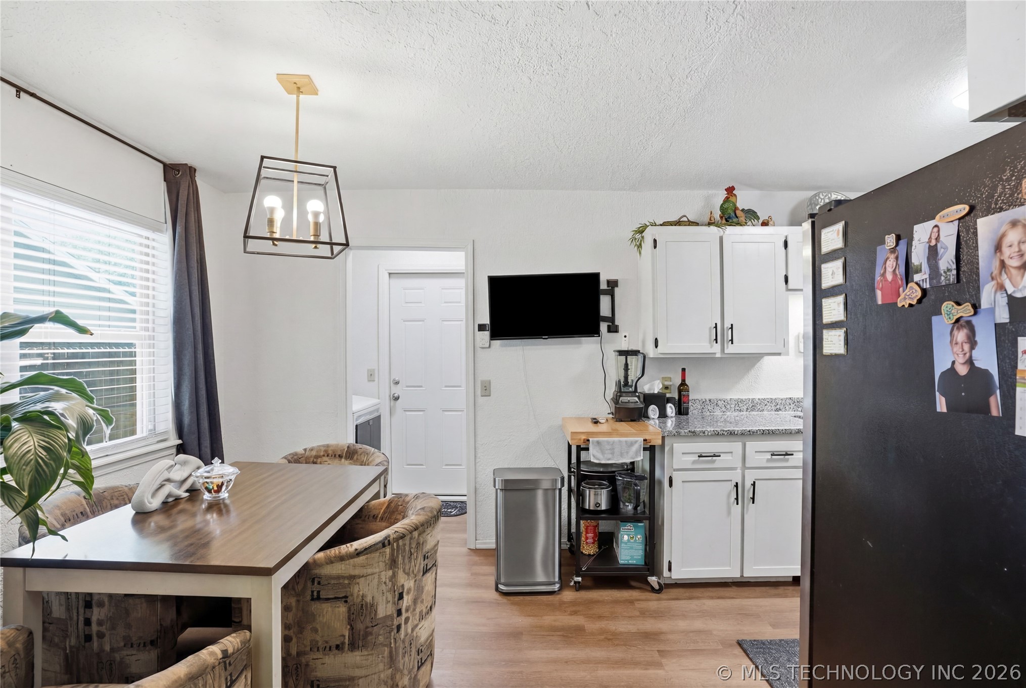 3004 S Oak Avenue Property Photo 14