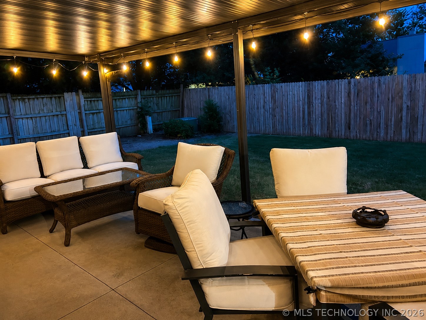 3004 S Oak Avenue Property Photo 35