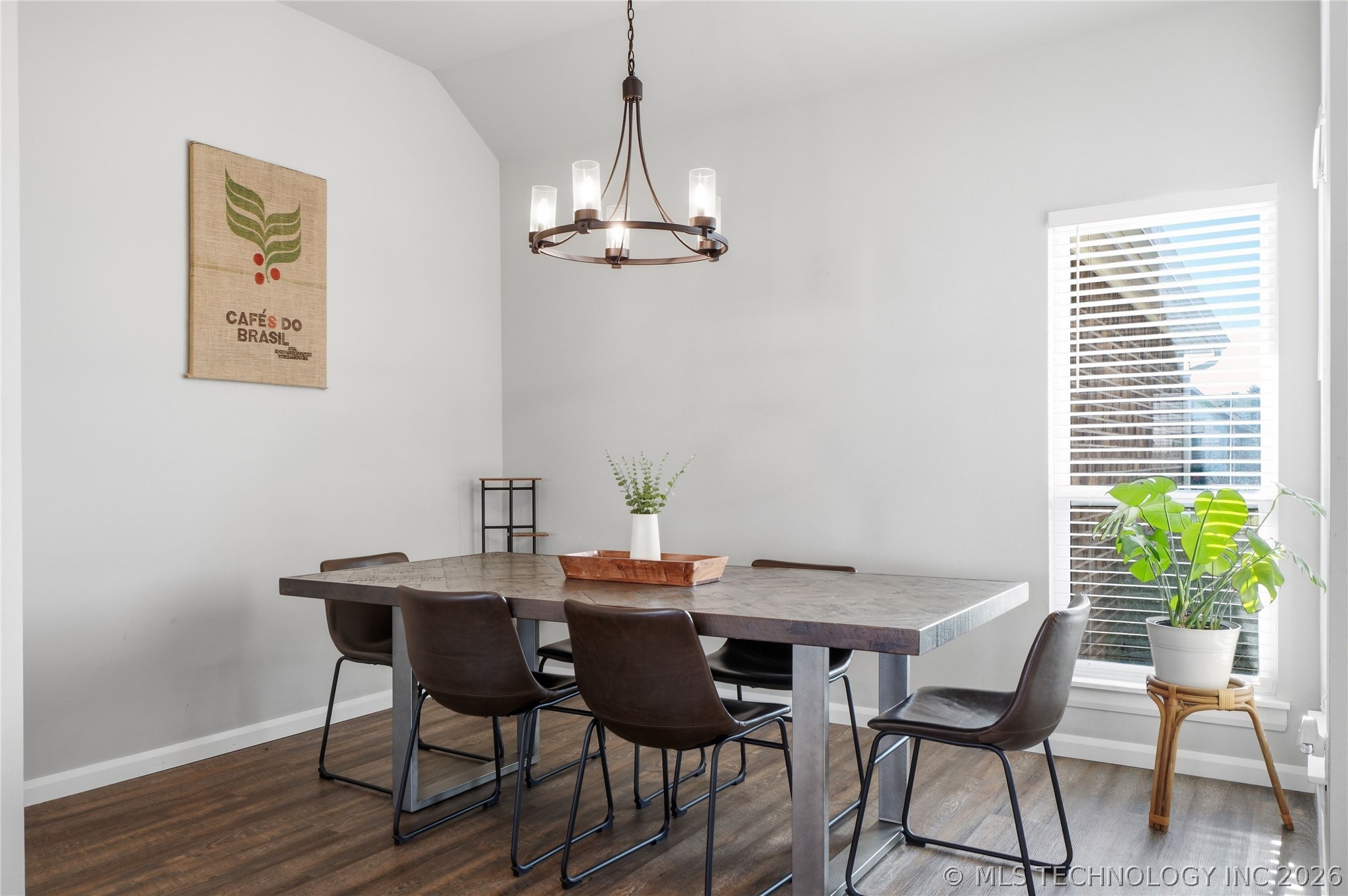 13866 S 21st Place E Property Photo 12