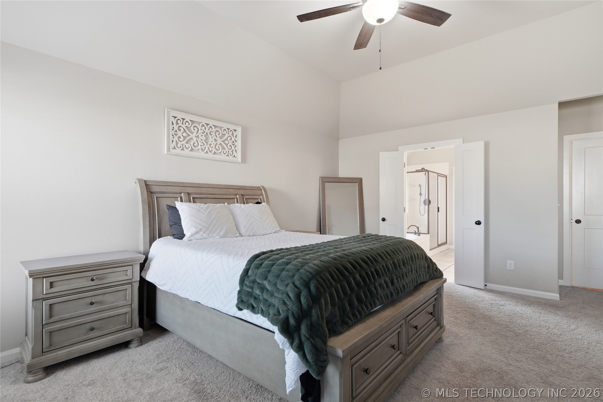 13866 S 21st Place E Property Photo 15
