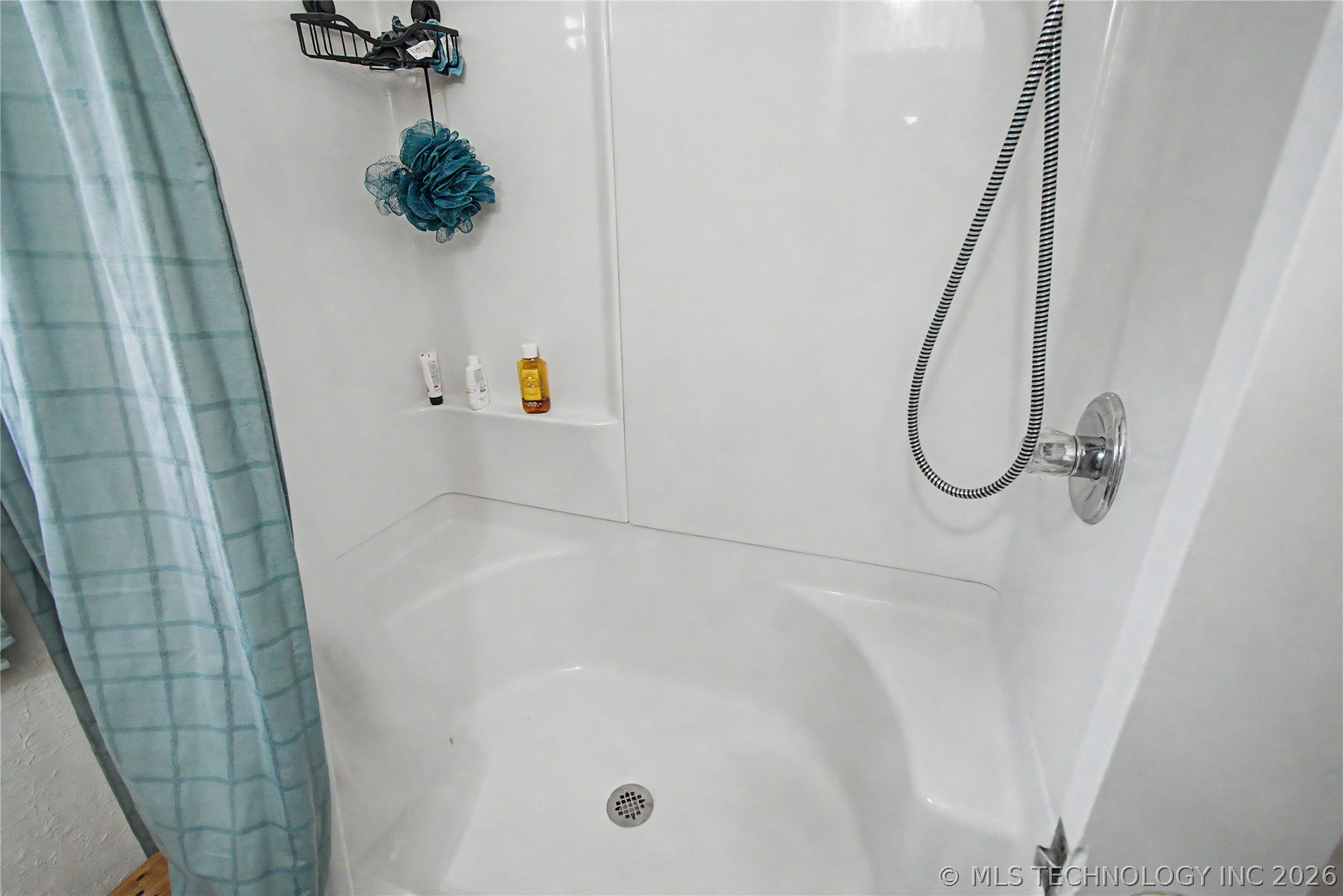 309 Carlton Way Property Photo 13