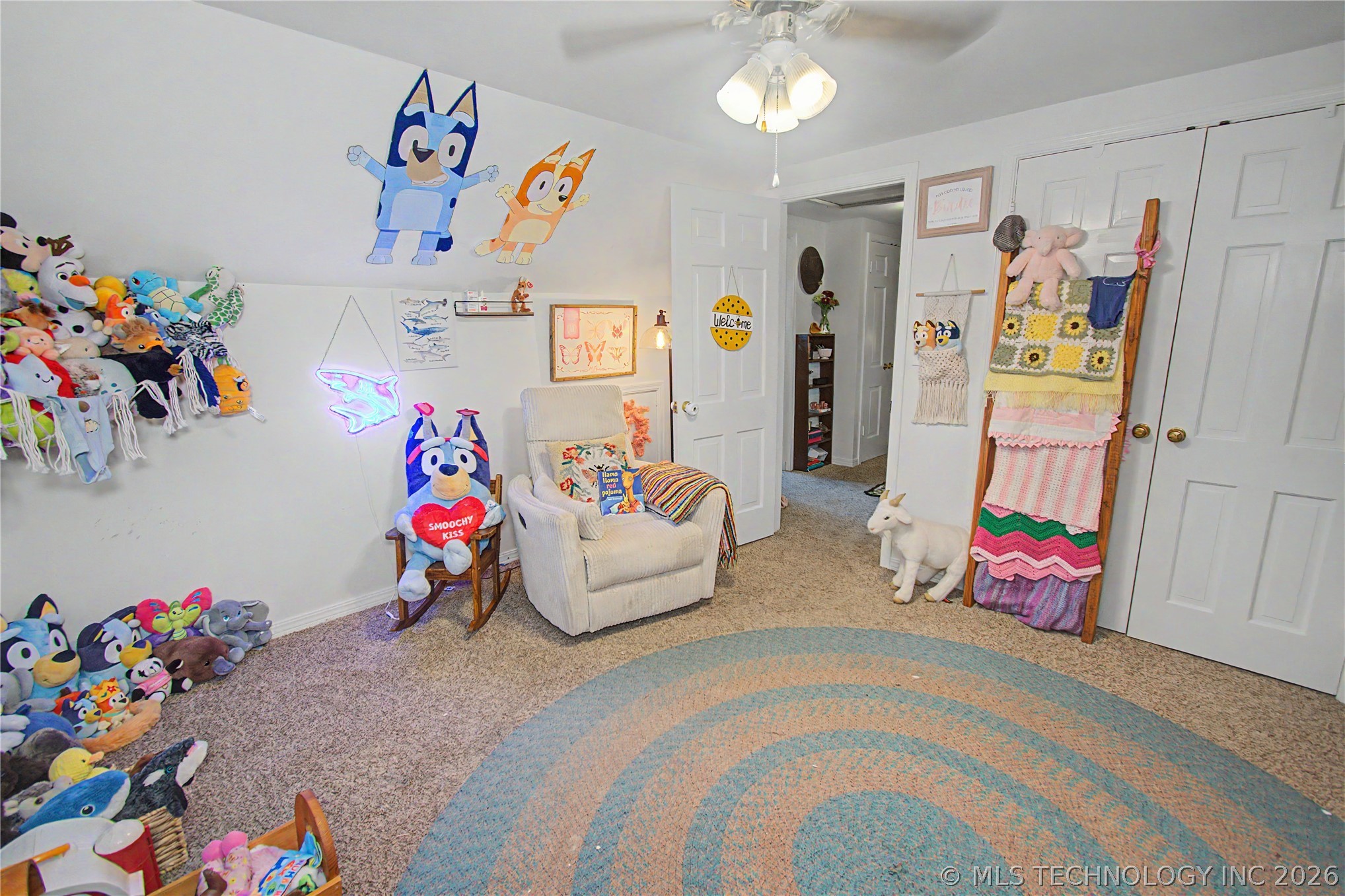 309 Carlton Way Property Photo 19