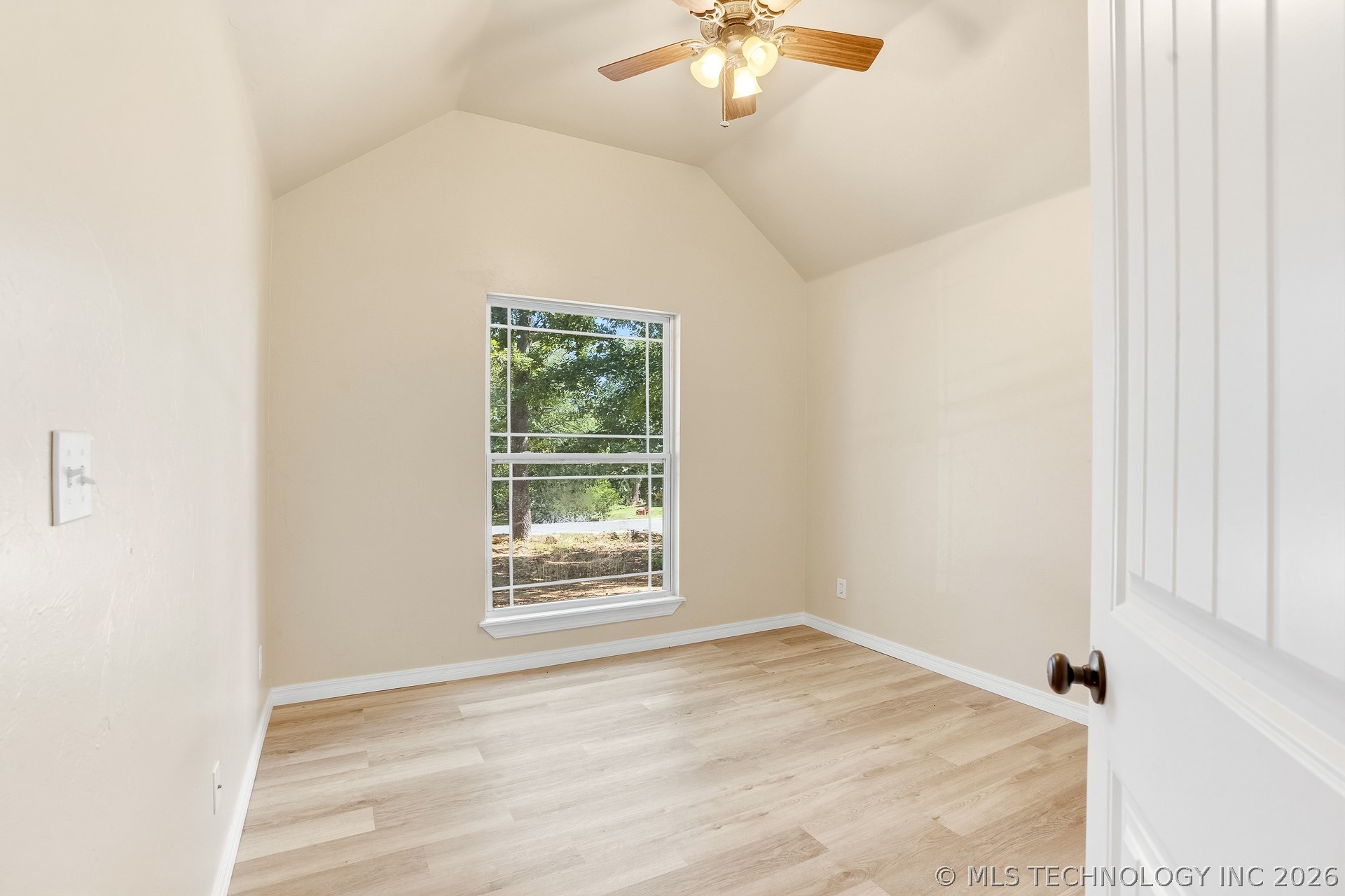 14321 County Road 1571 Property Photo 23