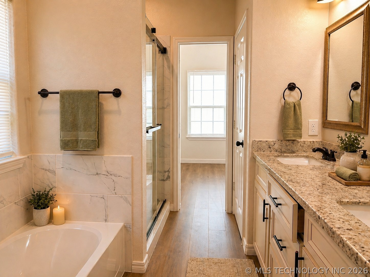 440 Venus Road Property Photo 10