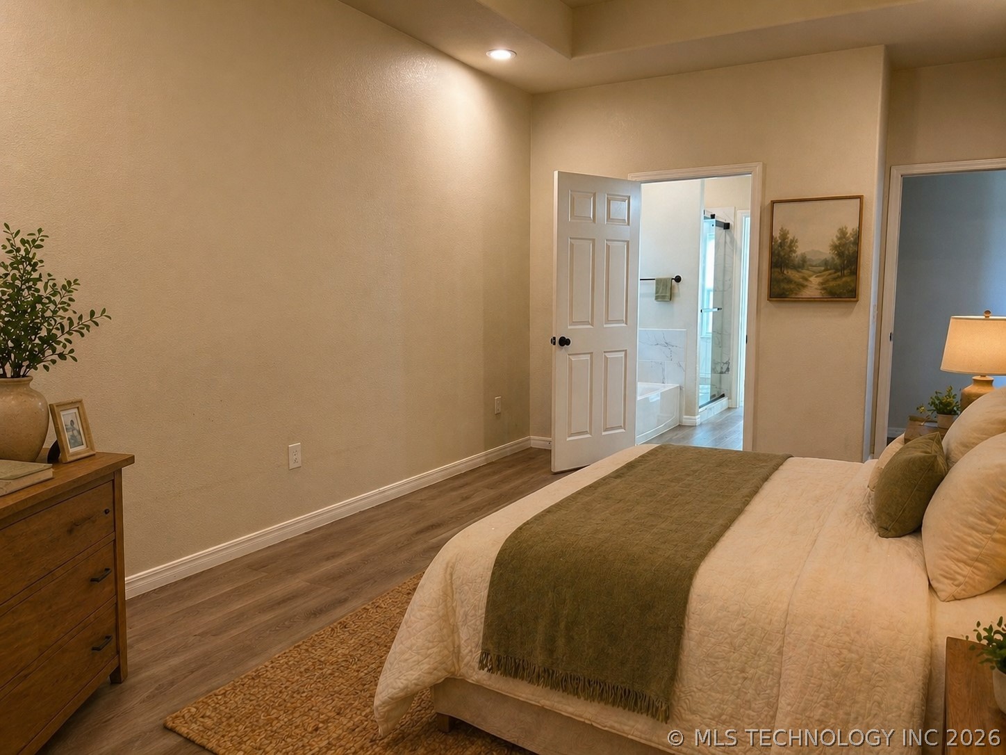 440 Venus Road Property Photo 11