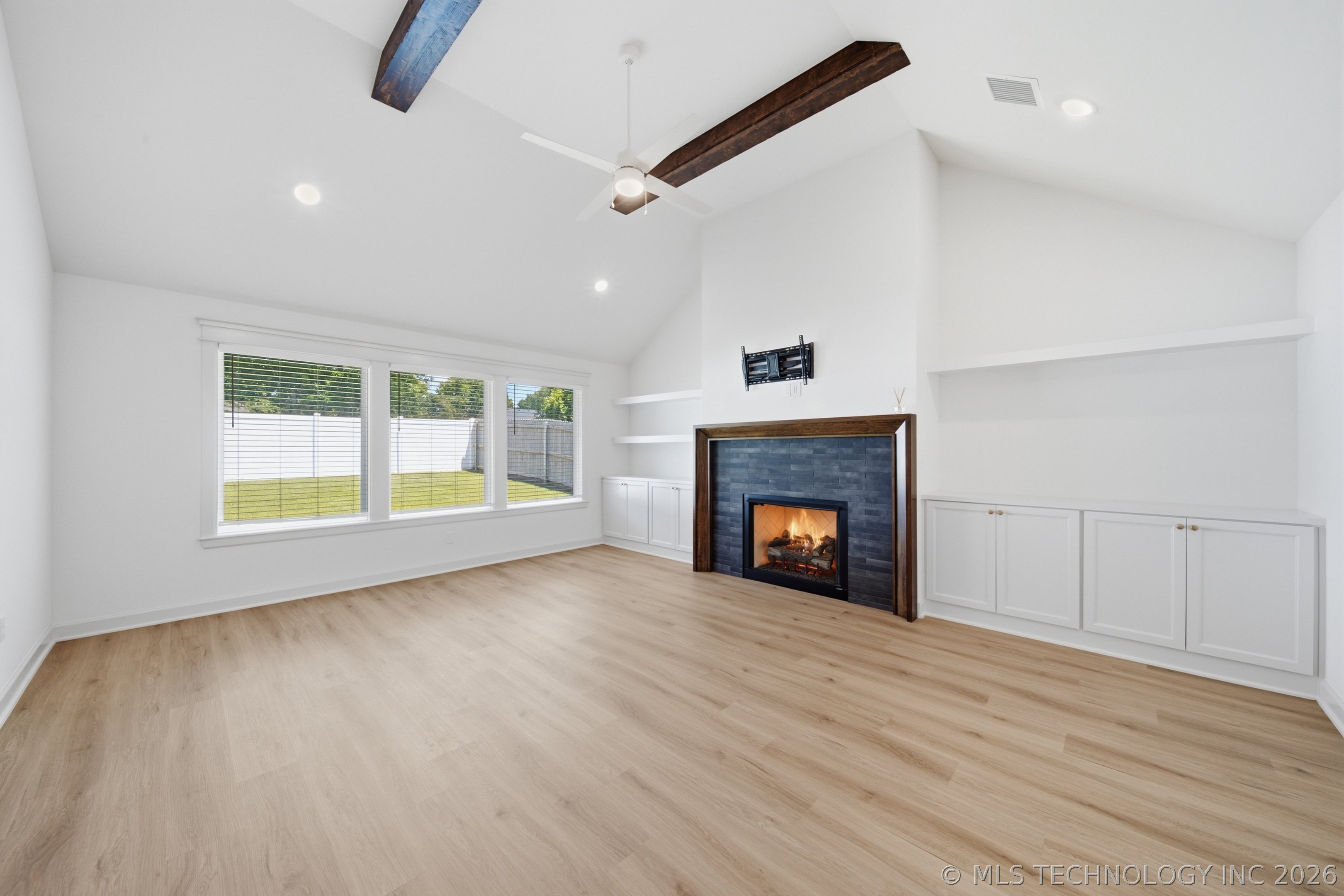 1501 N 72nd Street Property Photo 8