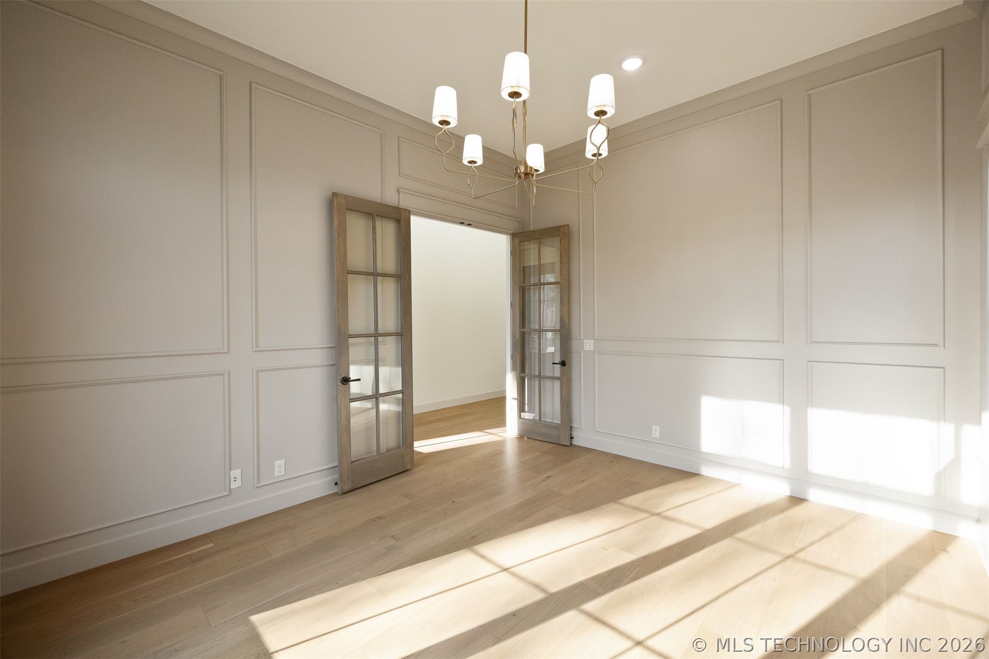 3150 S Madison Avenue Property Photo 7