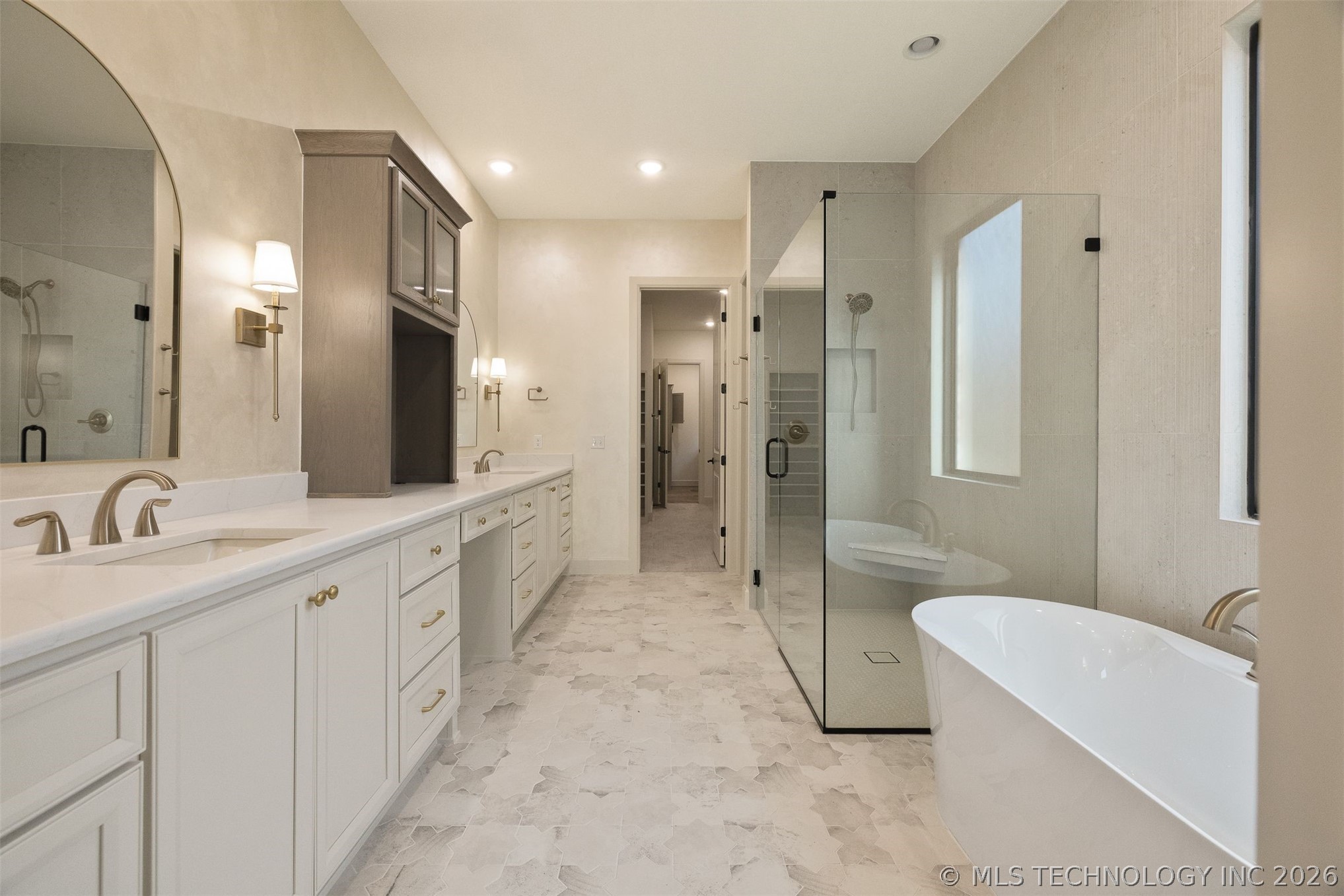 3150 S Madison Avenue Property Photo 25