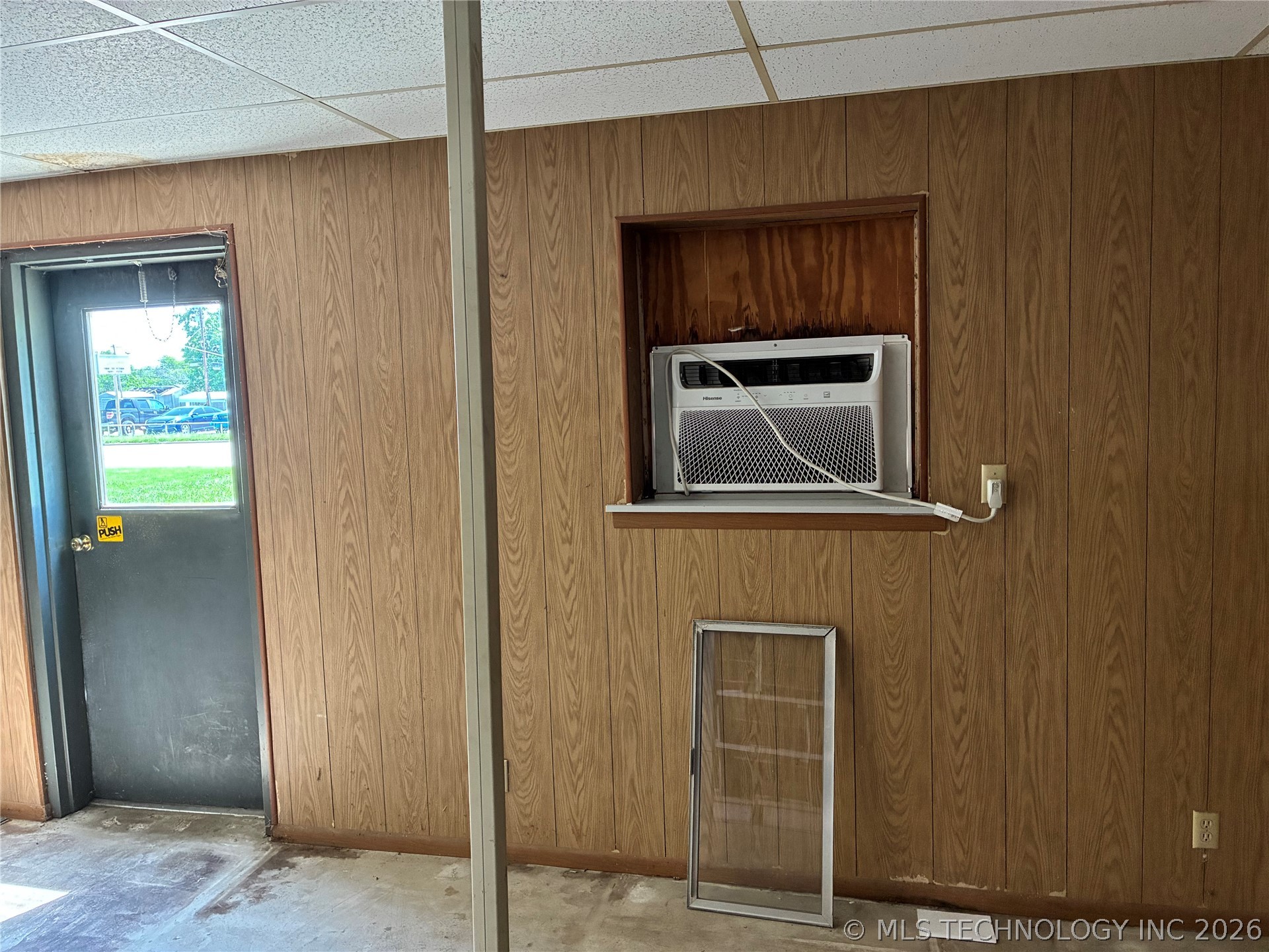 1514 S Main Street Property Photo 6