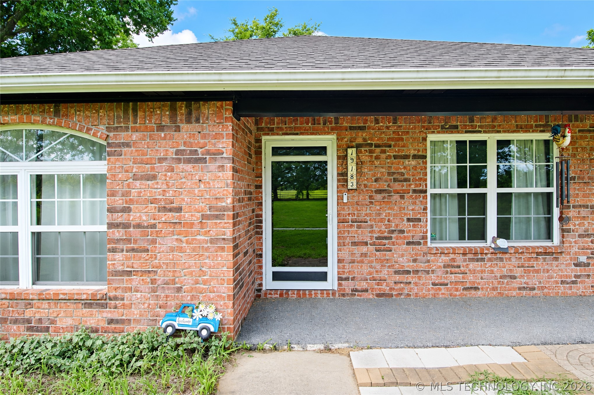 19183 S Prairie Bell Road Property Photo 6
