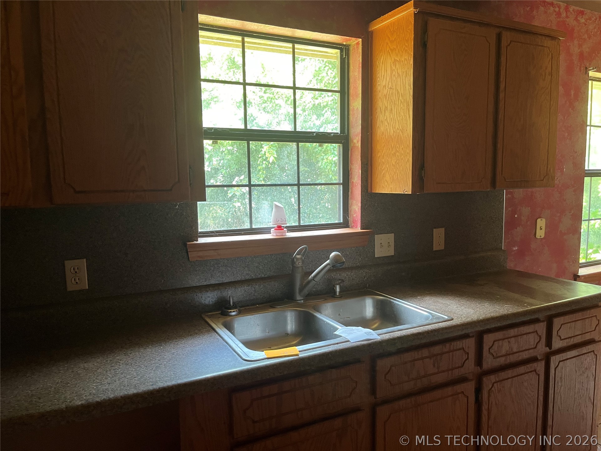 311 David Walker Lane Property Photo 9