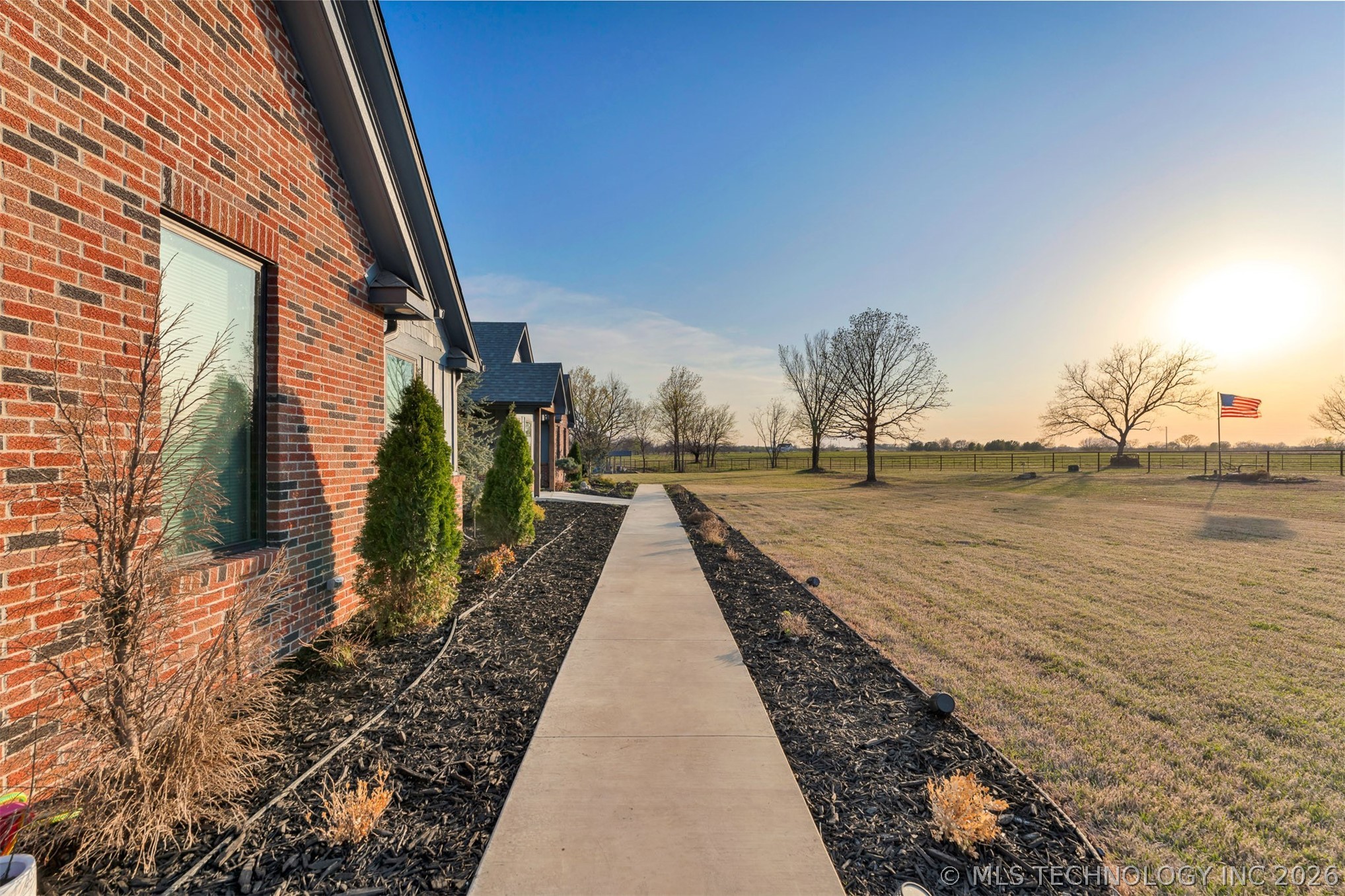 5132 S 194th Street W Property Photo 15