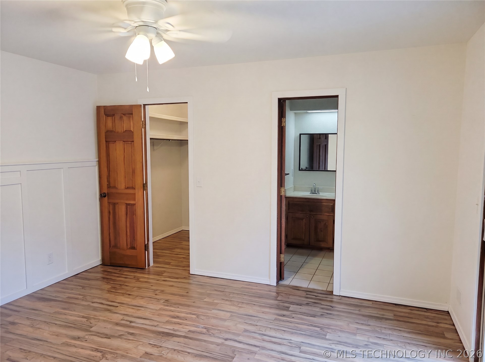 4600 Rolling Hills Property Photo 4