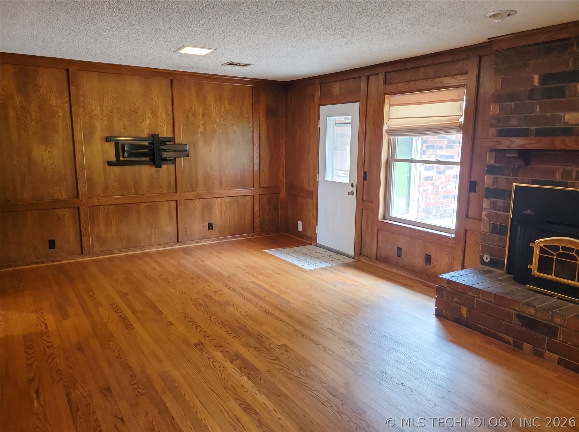 4600 Rolling Hills Property Photo 13