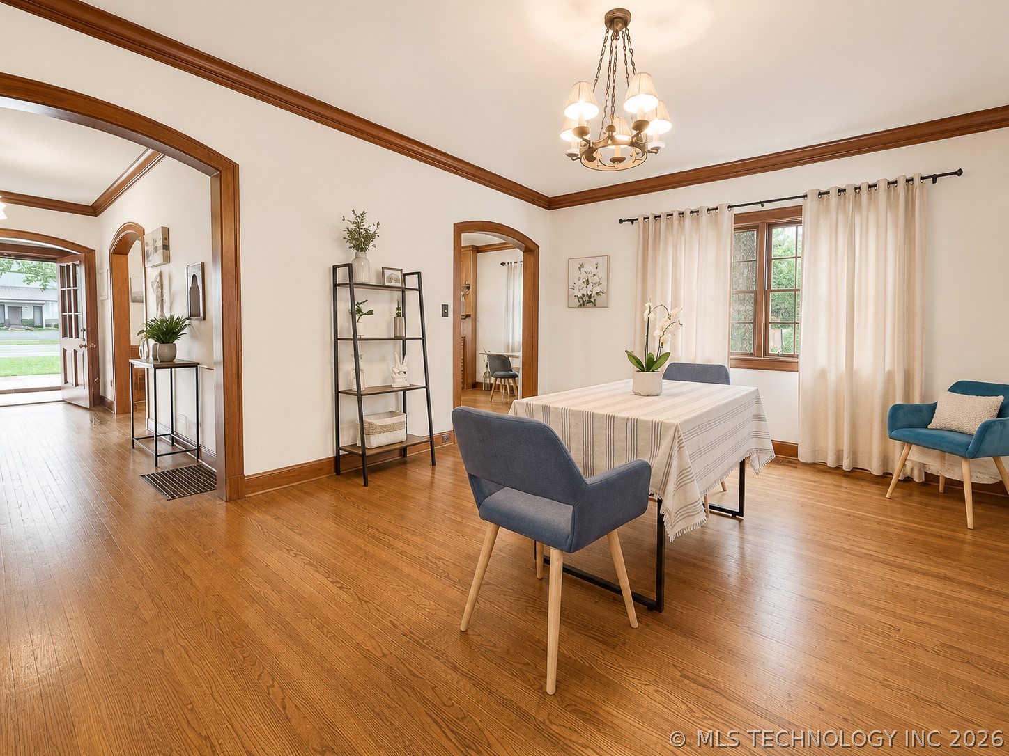 211 S Price Avenue Property Photo 6