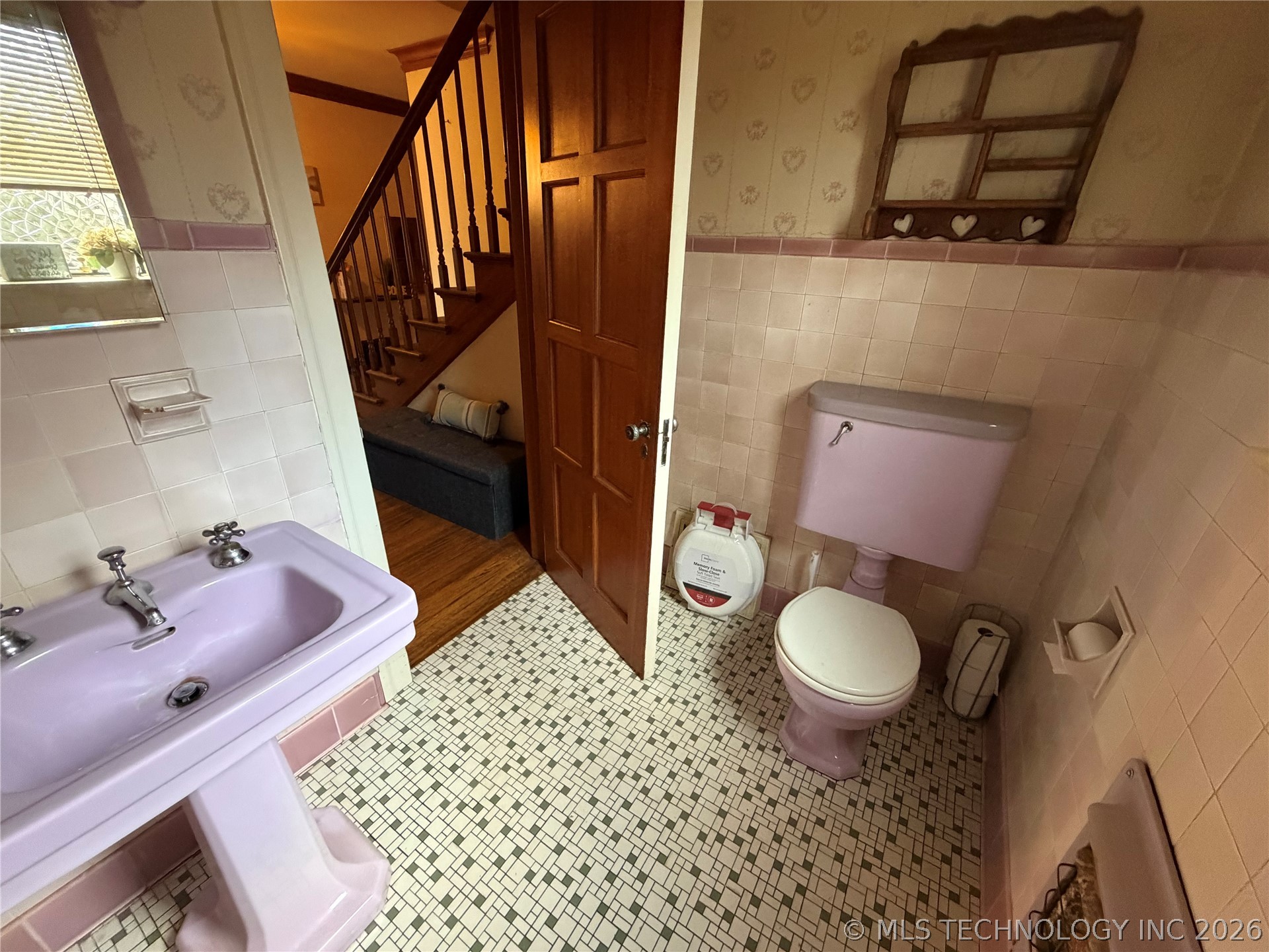211 S Price Avenue Property Photo 17