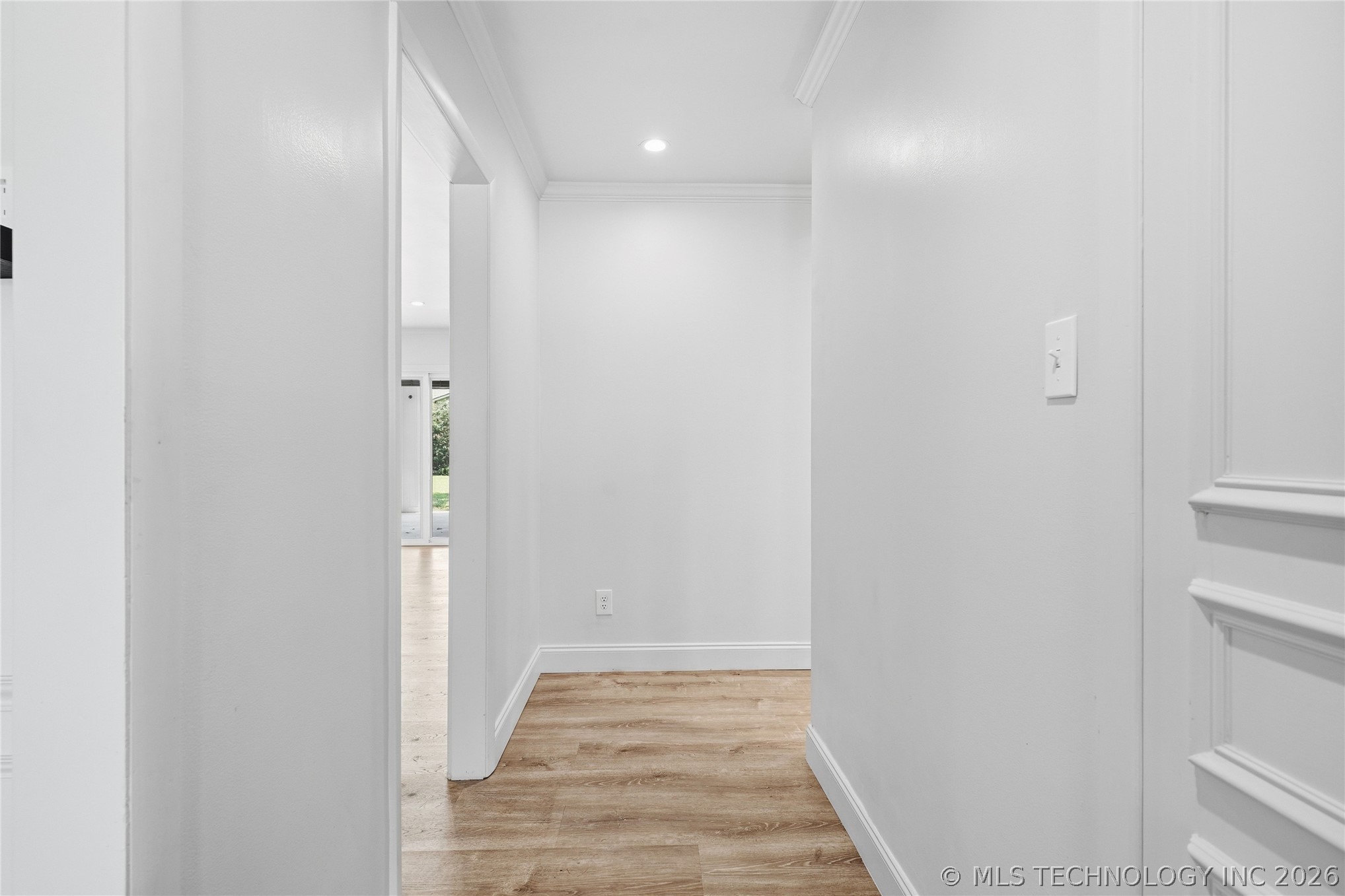4709 S Toledo Avenue Property Photo 4