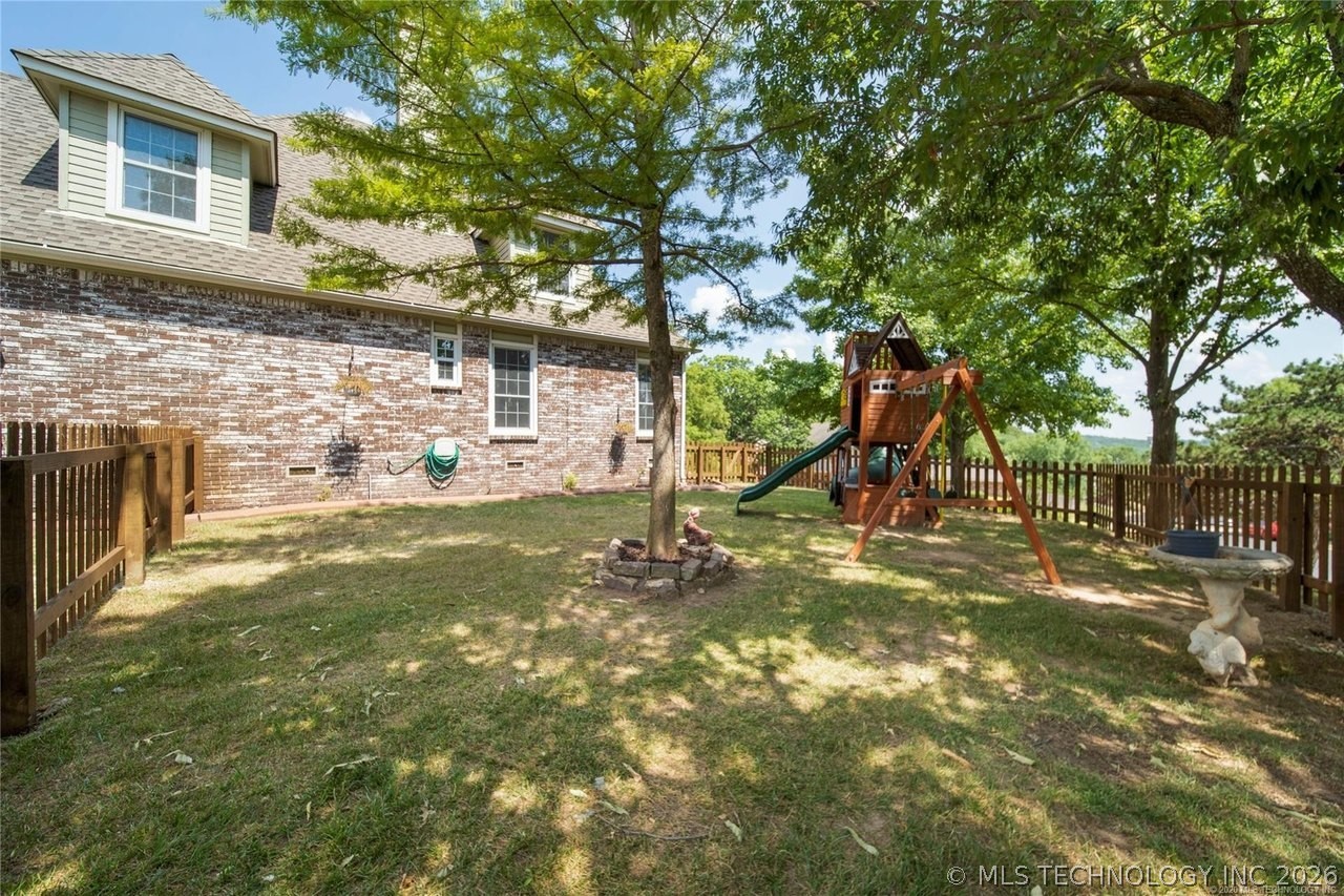 5541 E 77th Street Property Photo 47